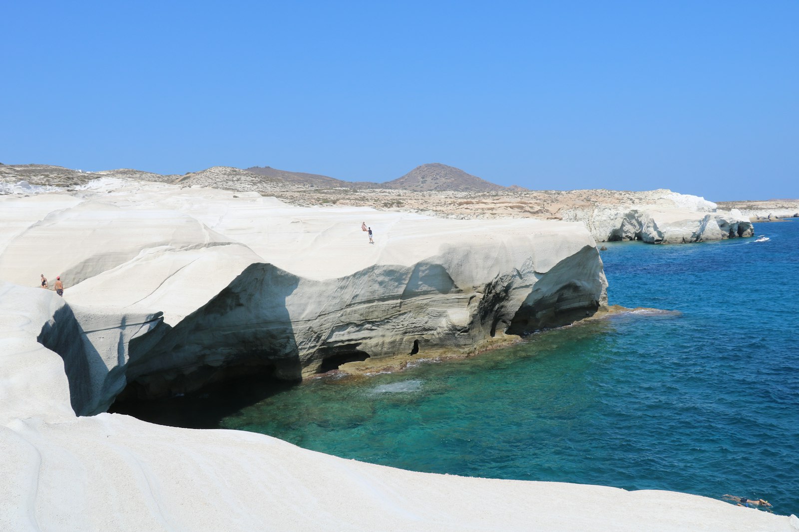 Sarakiniko, Milos